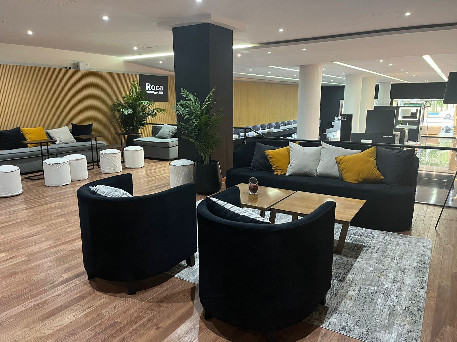 <p>Roca a devenit primul producător de băi care a deschis un showroom în orașul Buenos Aires.</p>7