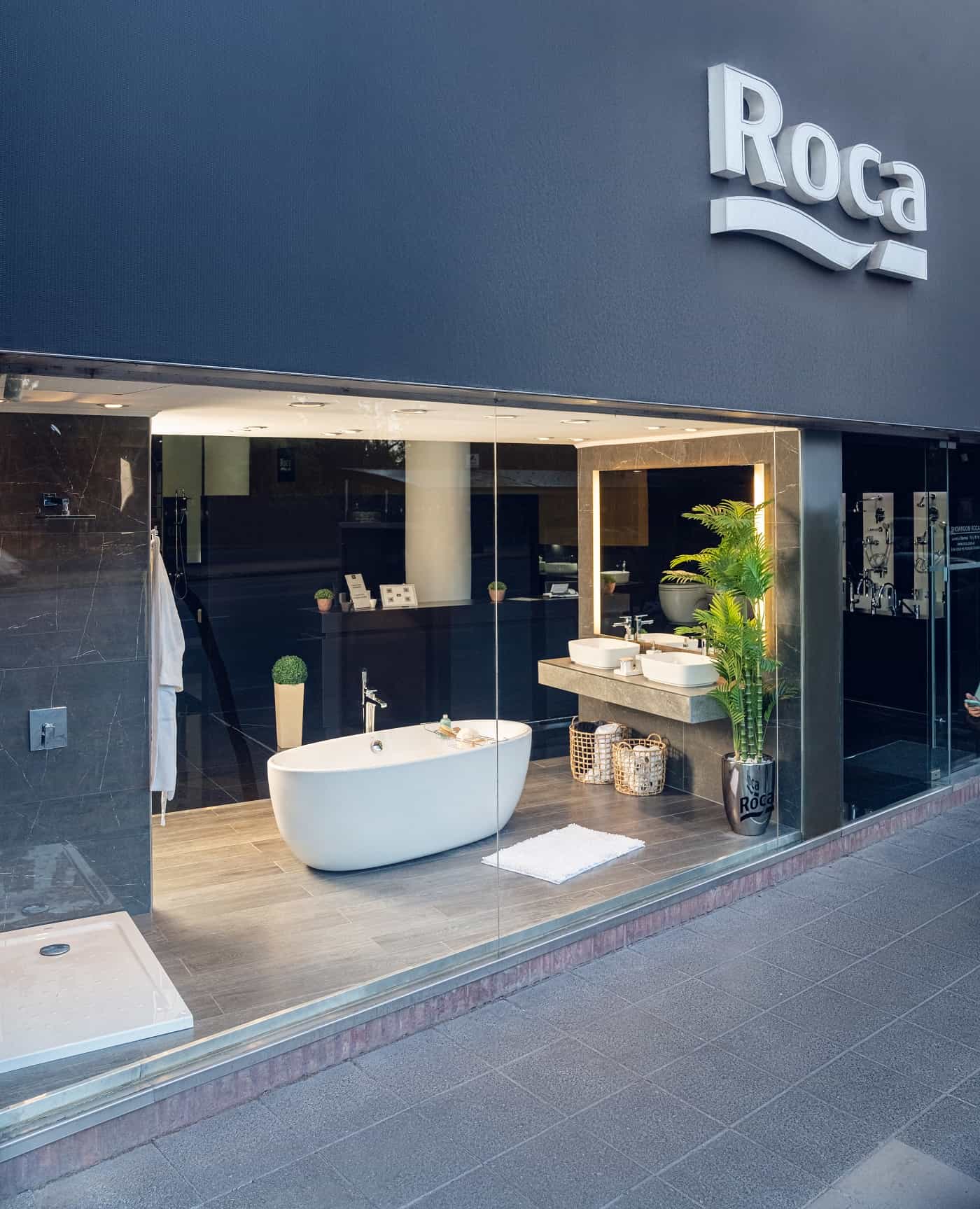 <p>Roca a devenit primul producător de băi care a deschis un showroom în orașul Buenos Aires.</p>1